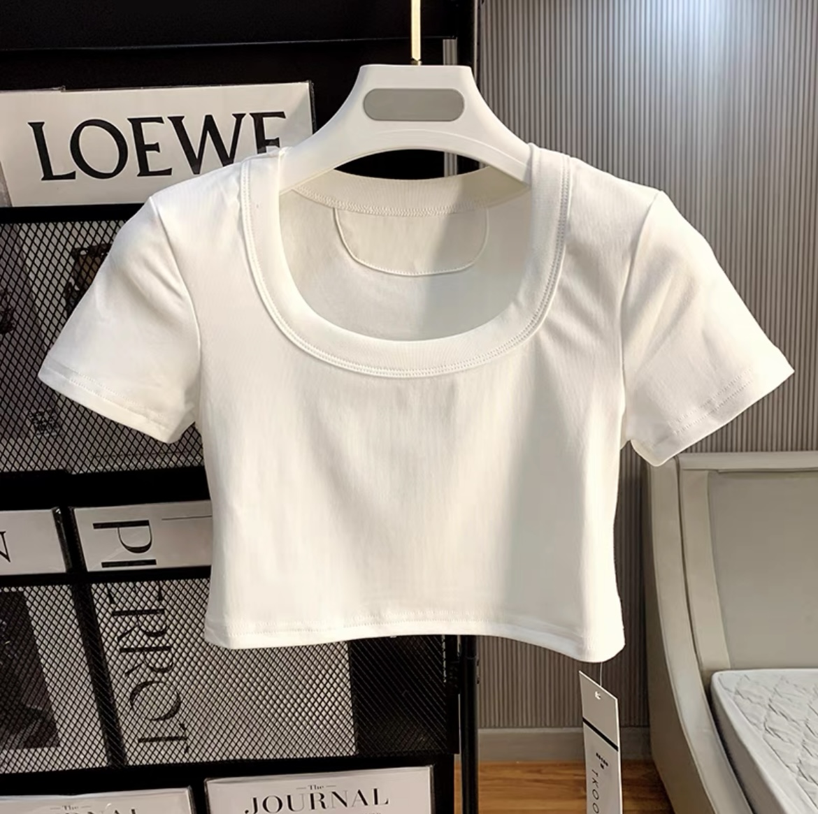 新款时尚短款短袖T恤 白色 S
