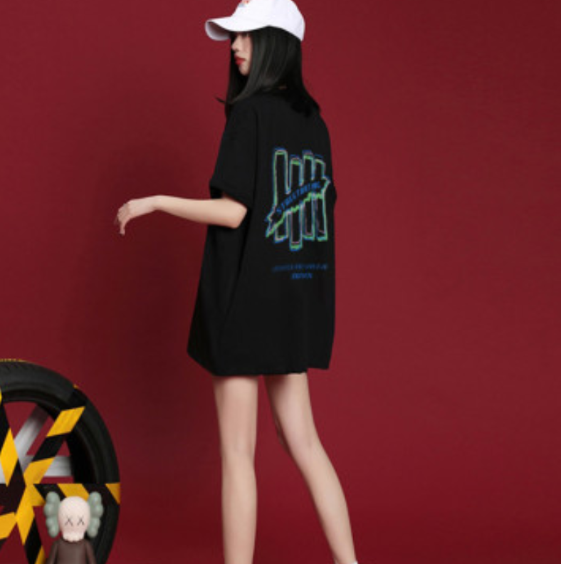 芭比服装2023韩版设计感撞色字母休闲百搭上衣 韩版 黑色， s