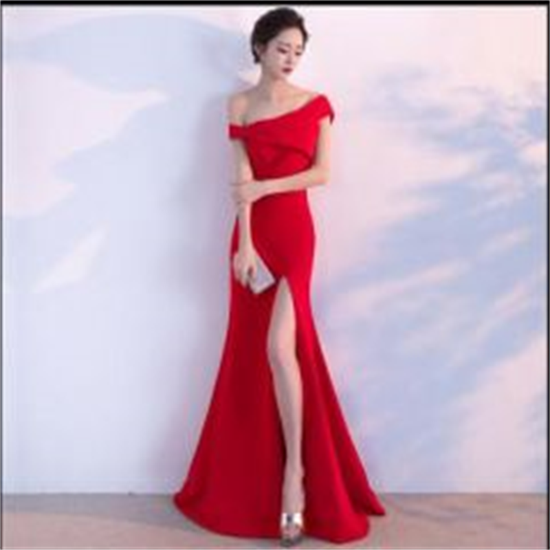 优雅一字肩长款红色新娘显瘦礼服性感宴会晚礼服女