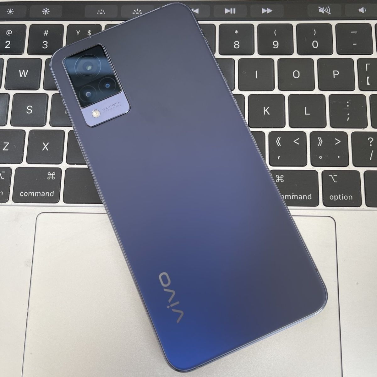 OPPO K9x 8GB+128GB 银紫超梦 天玑810 5000mAh长续航 33W快z电竞