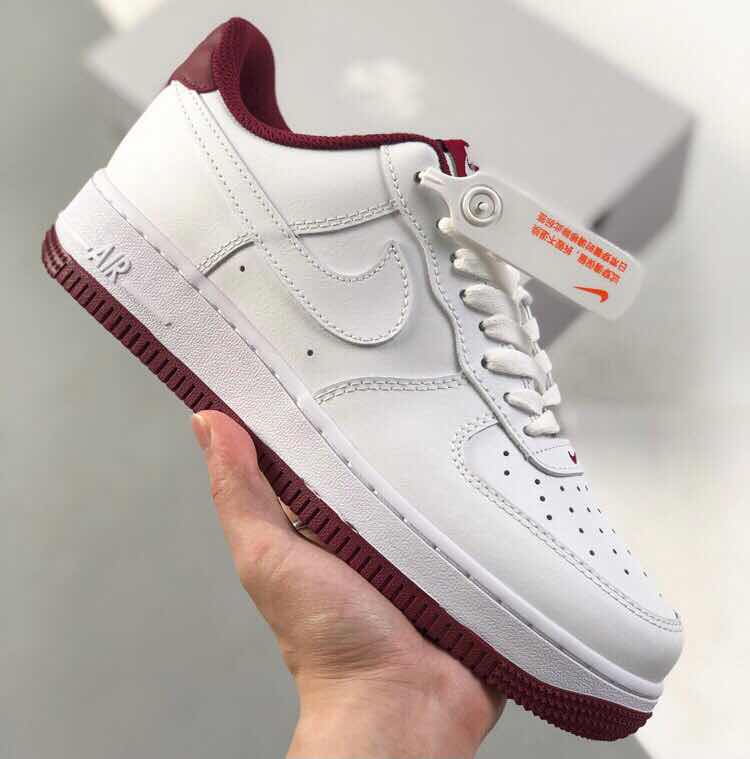  真标带半码 耐克Nike Air Force 1 Low  空军一号百搭休闲运动板鞋  柔