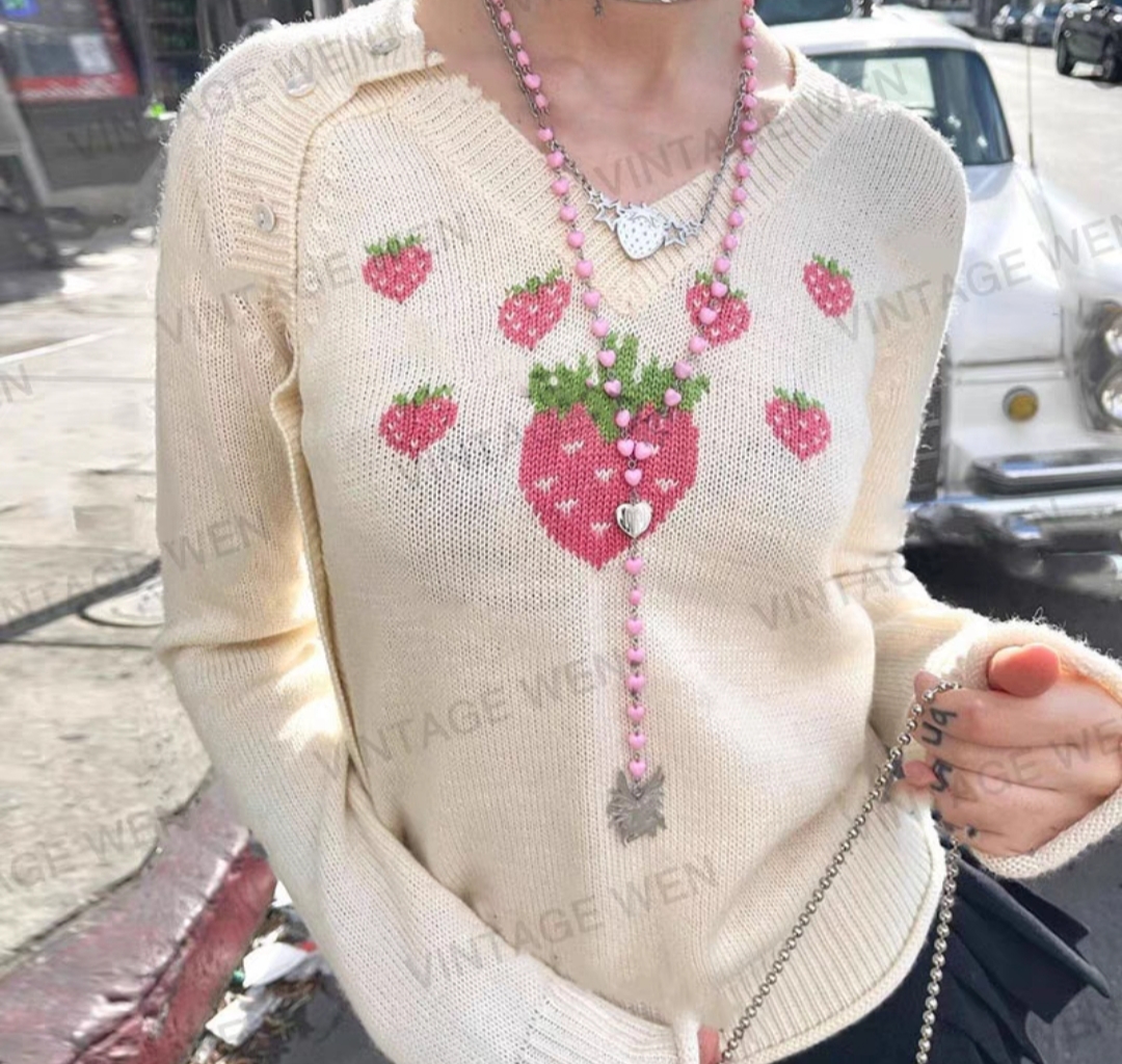 VintageWen美式复古米杏色V领草莓薄款修身针织衫女长袖上衣百搭