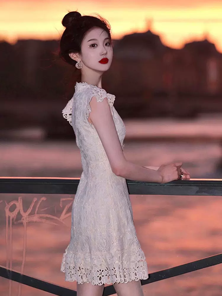 夏季2023新款女装法式小香风高端精致温柔系穿搭公主无袖连衣裙子 白色 S