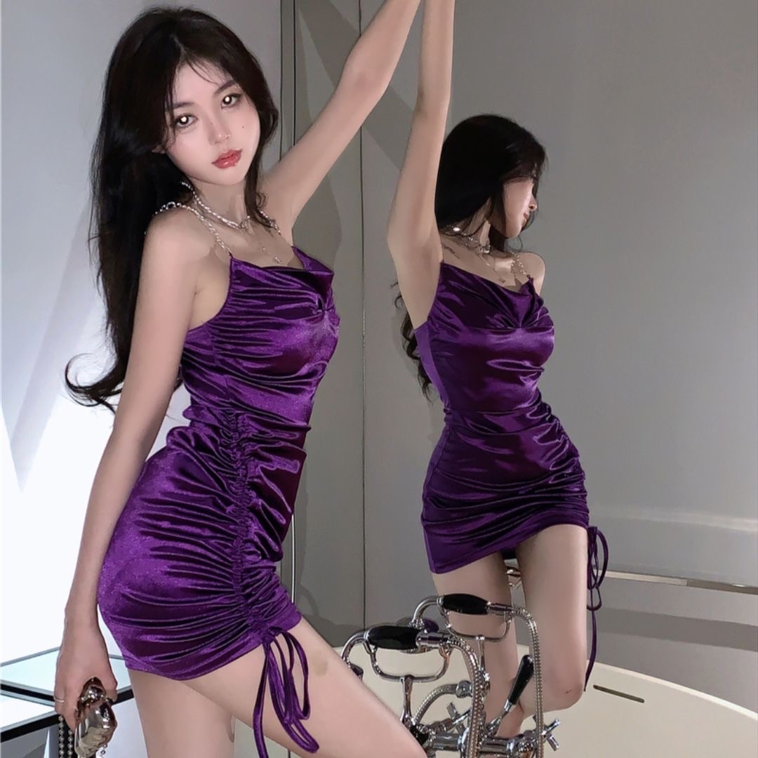 纯欲性感包臀连衣裙女夏季收腰显瘦吊带裙子2023新款v领紫色短裙