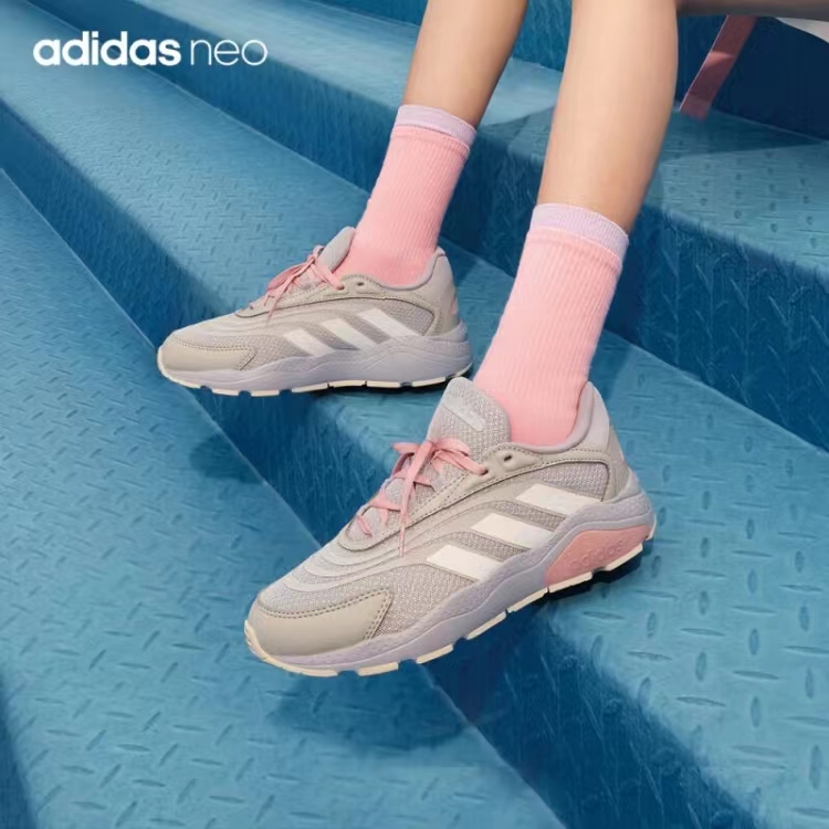 阿迪达斯（adidas）女鞋2023夏季新款运动鞋舒适透气耐磨低帮休闲跑步鞋 41