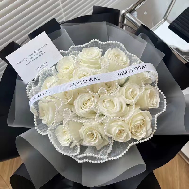 白玫瑰花束送女友生日礼物鲜花速递同城配送杭州上海北京全国花店