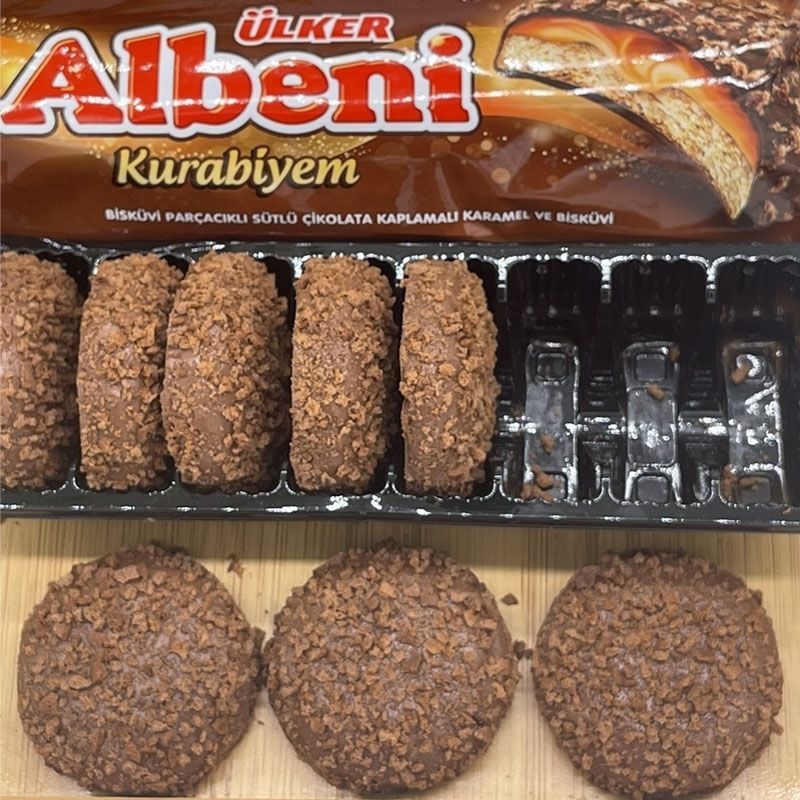 优客牌Ulker阿乐巴尼Albeni牛奶夹心饼干土耳其进口 170克 izchi