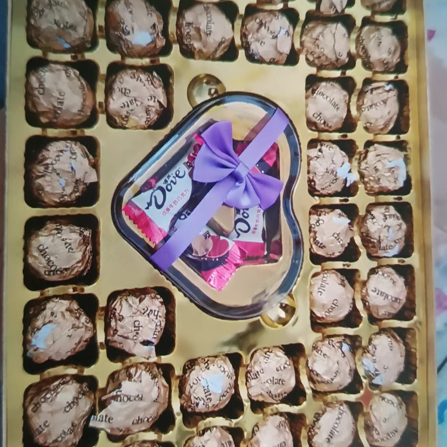 德芙巧克力礼盒装糖果零食送女友闺蜜老婆情人圣诞节创意浪漫礼物