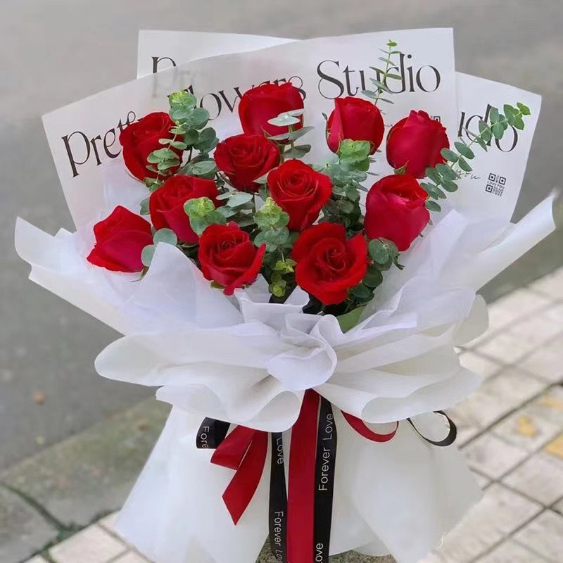 礼物热恋红玫瑰满天星干花束成品情人节送女朋友老婆生日礼物
