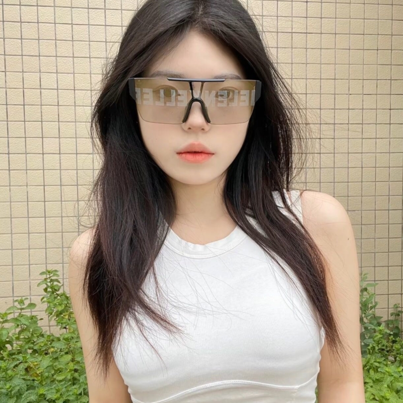 高清尼龙偏光镜片 运动科技赛博朋克感飞行员式太阳眼镜男女同款