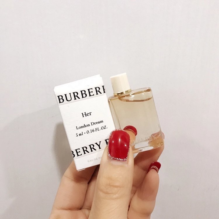 Q版 巴宝莉 花与她逐梦伦敦女士香水 小样5ml/试管1.5ml/ （BURBERRY）