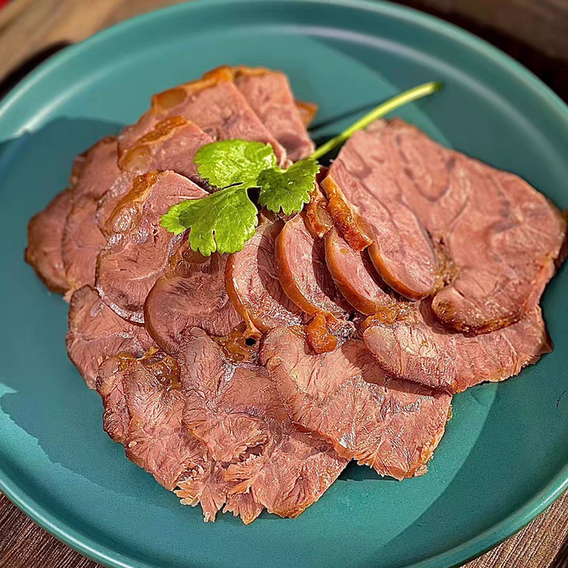 康新牧场内蒙古草原酱牛肉熟食真空包装特产五香卤牛腱子开袋即食