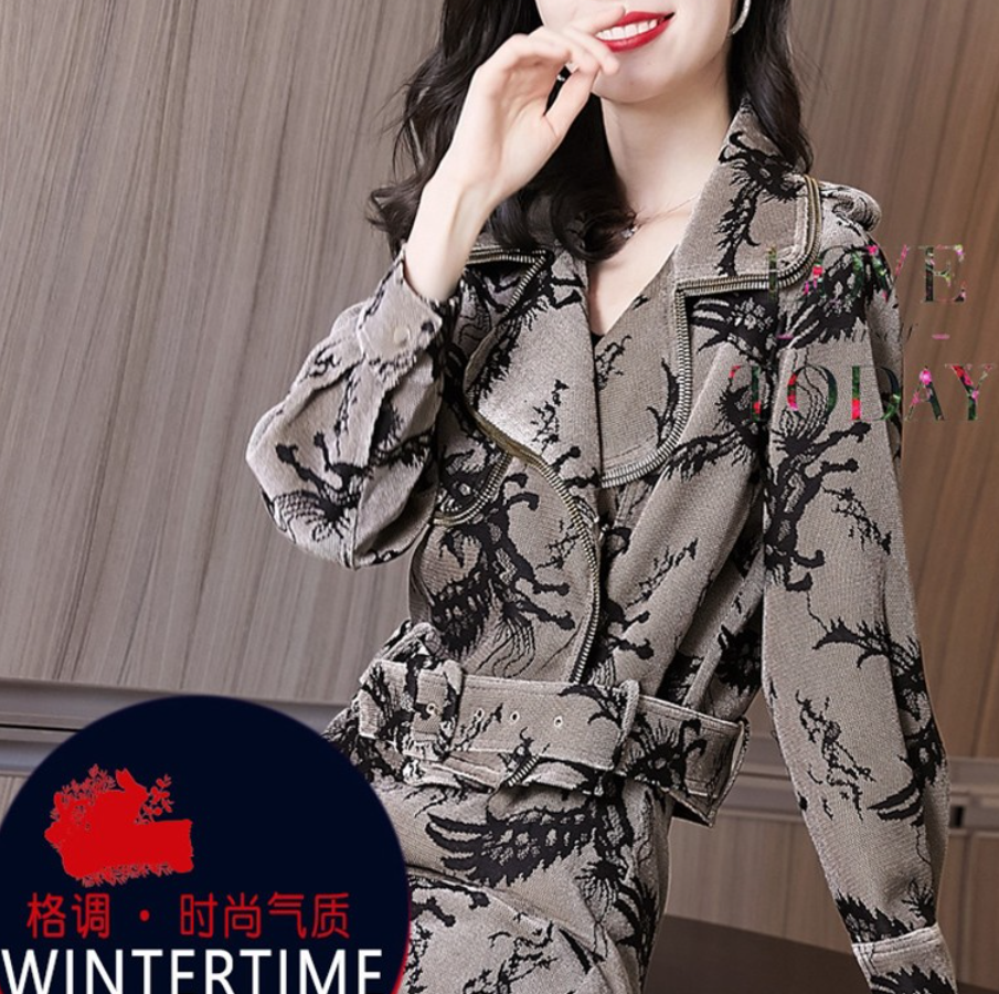 女装秋冬法式设计感小众炸街小个子减龄休闲工装连衣裙女