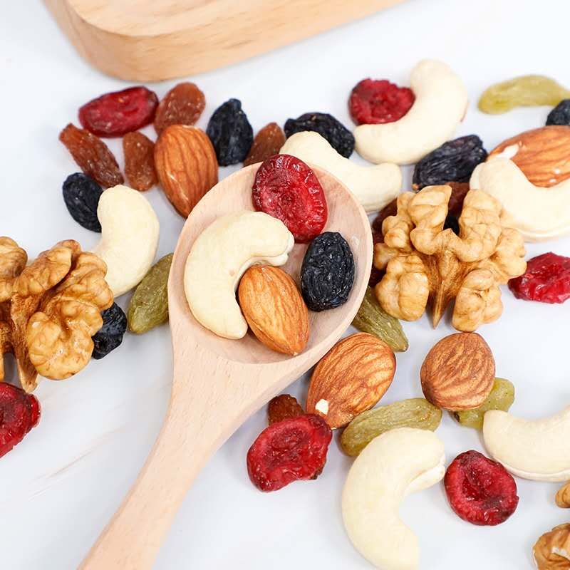 每日坚果混合坚果散装干果小包混合装儿童孕妇健康零食500g罐装